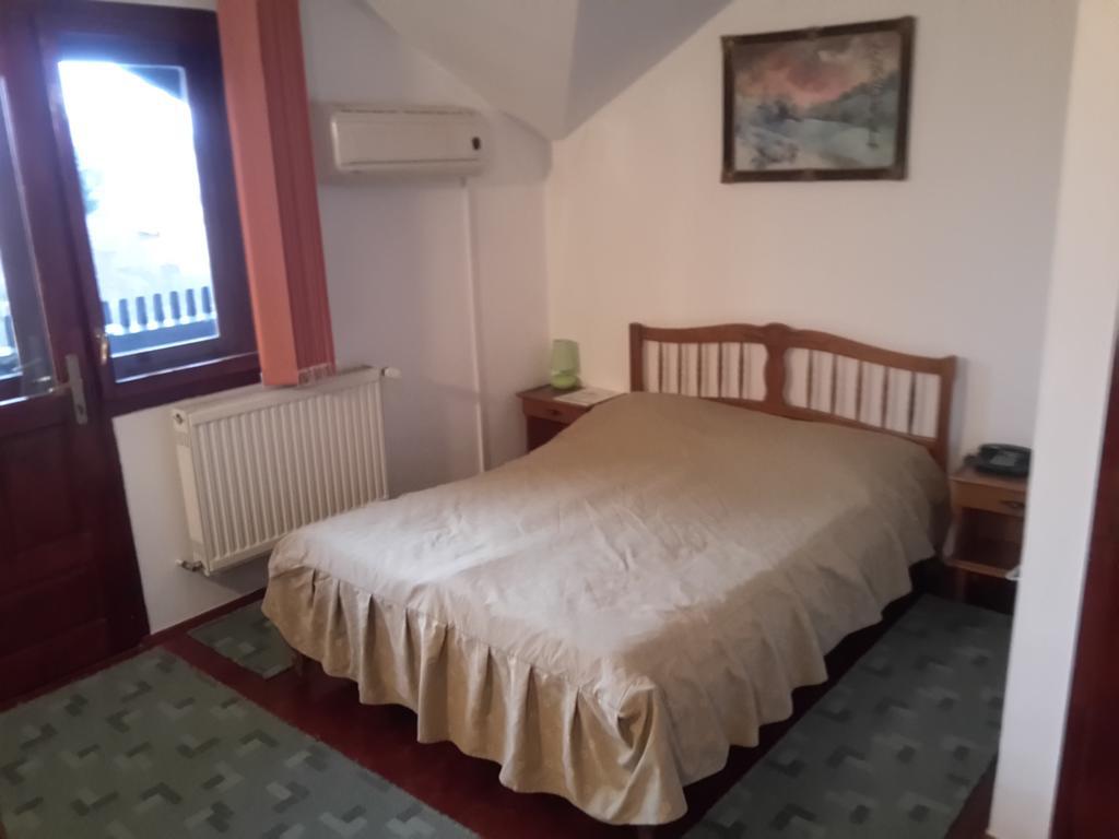Pensiunea Doina & Jeno Targu Mures Room photo