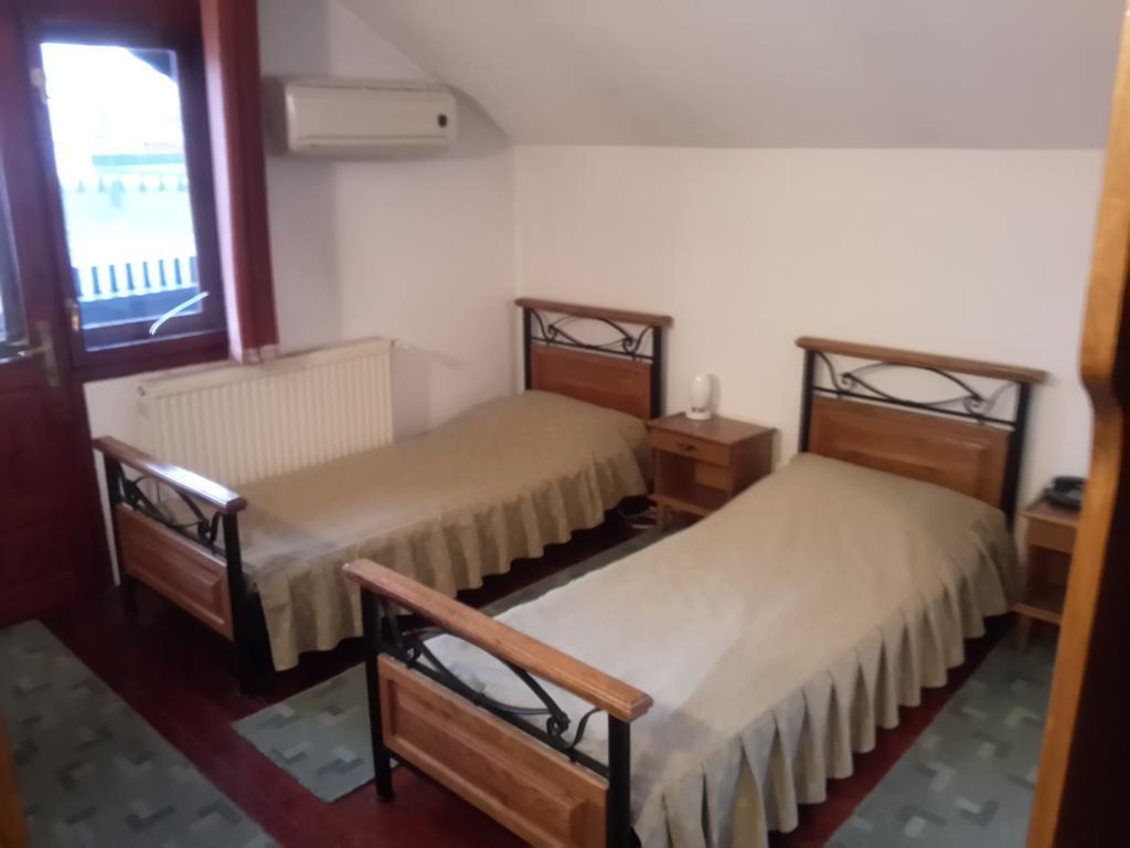 Pensiunea Doina & Jeno Targu Mures Room photo